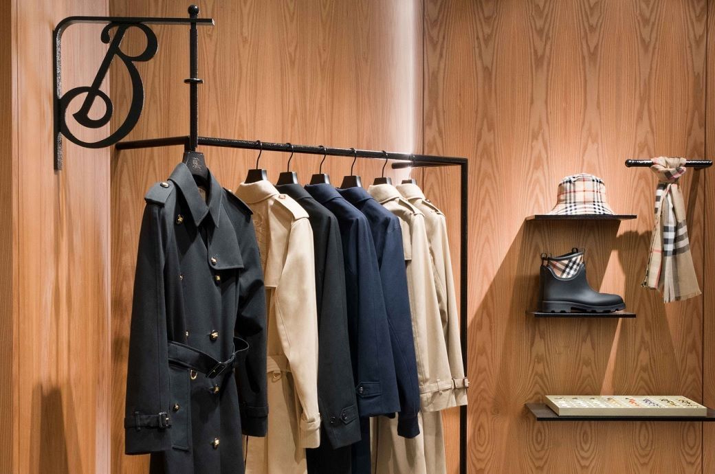 burberry_315625.jpg