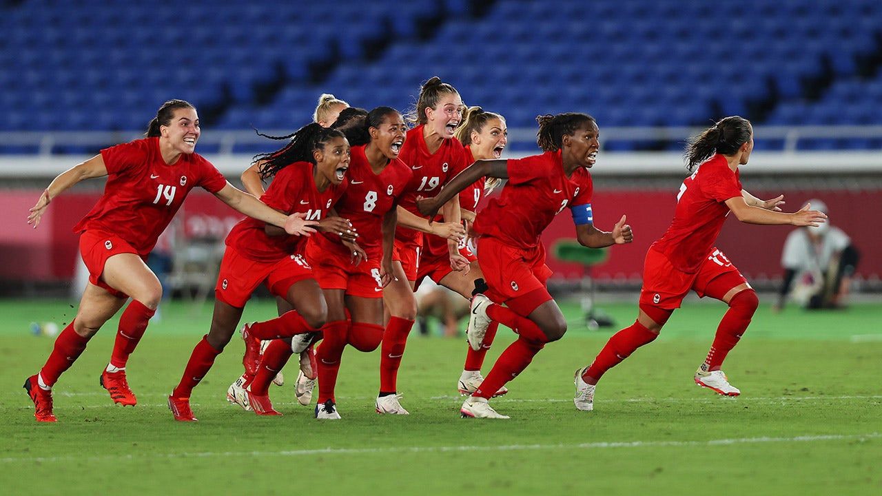 canada-soccer.jpg