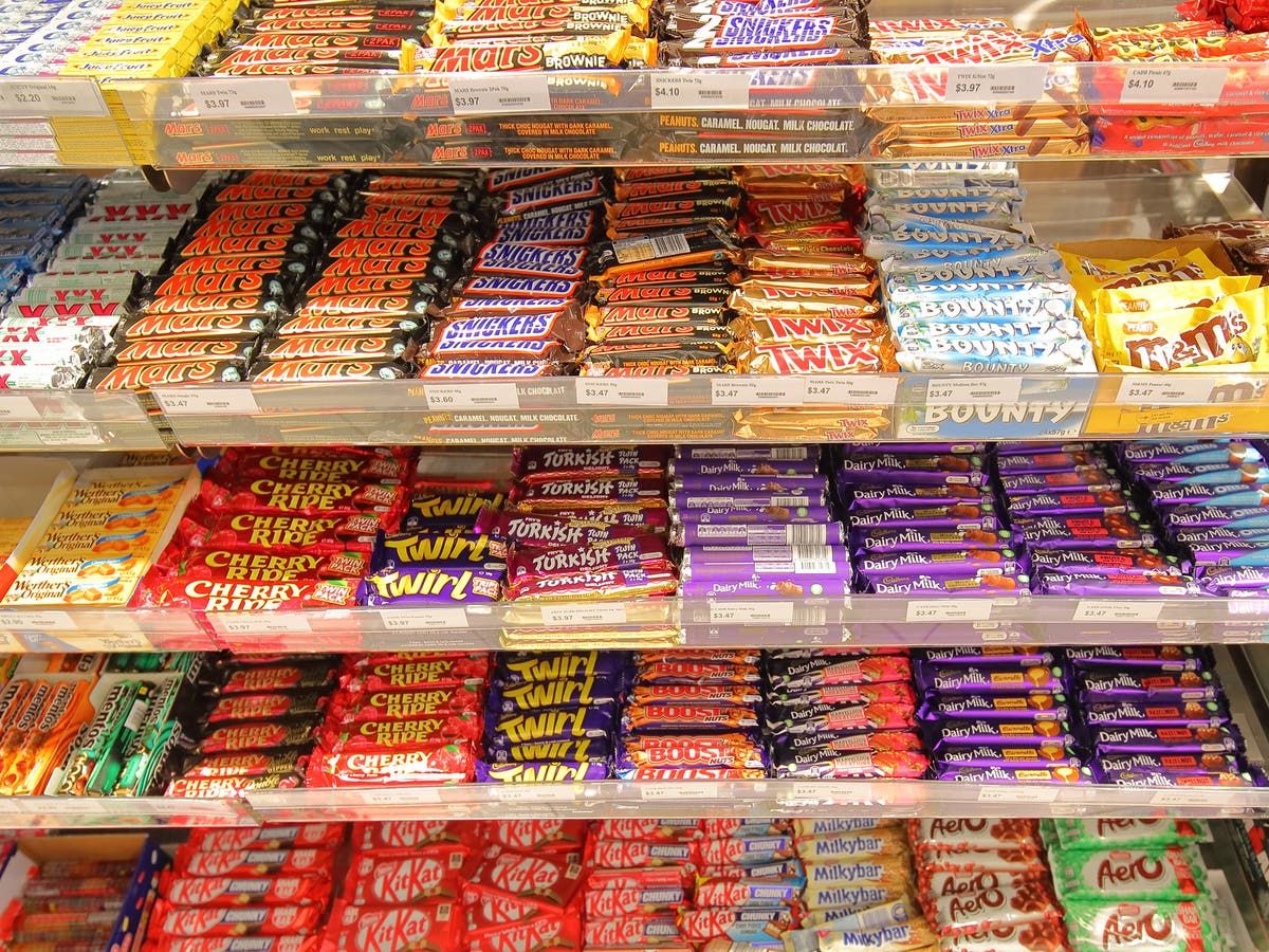 chocolate20bars20shop.jpg