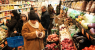 grocery-store-nyc-crowded.png