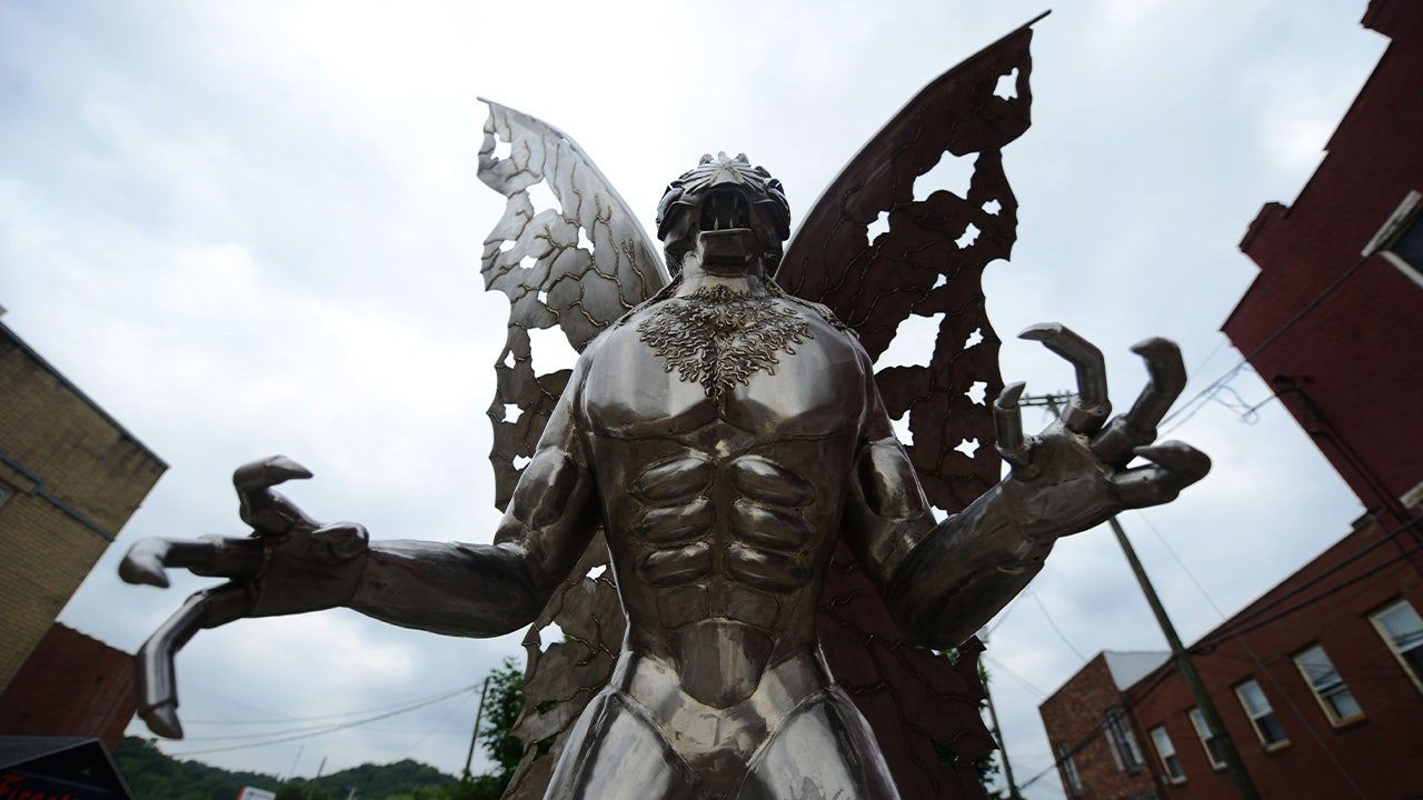 mothman-statue-west-virginia.jpg