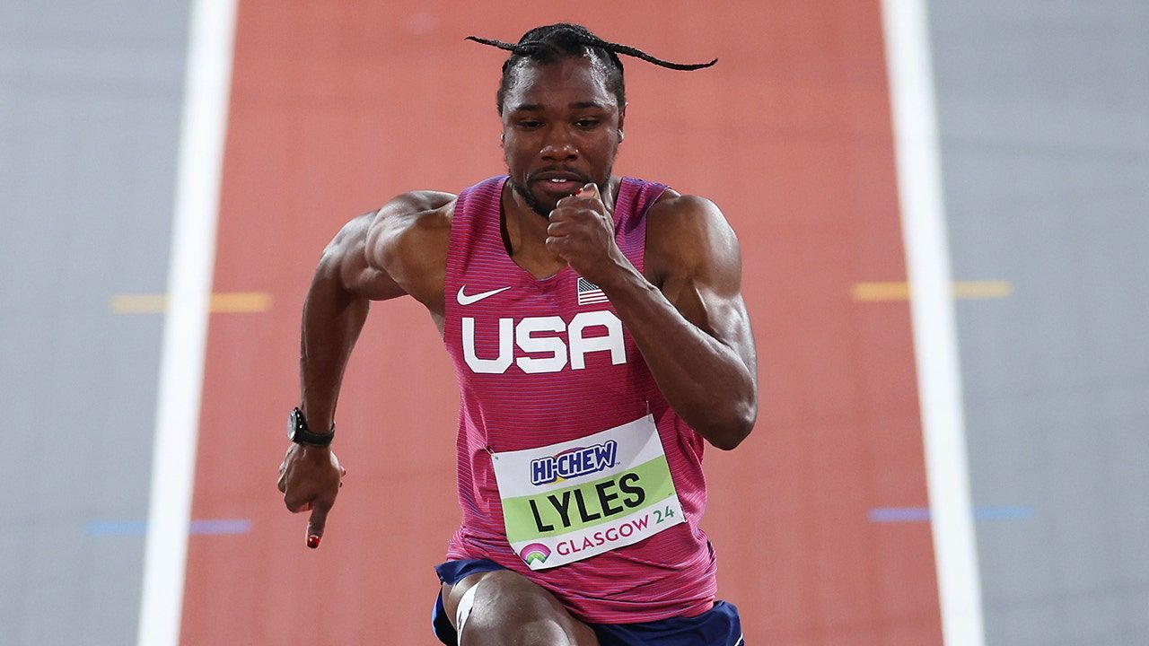 noah-lyles-60m.jpg