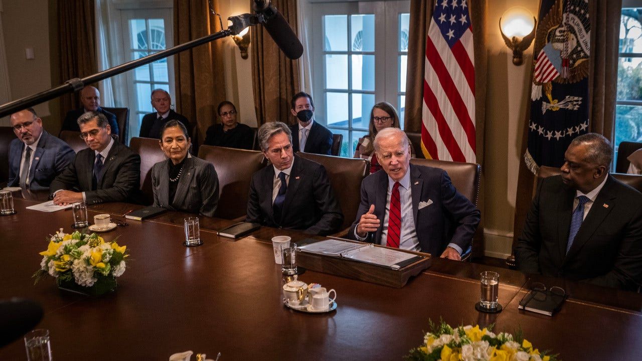 president-joe-biden-cabinet-meeting.jpg