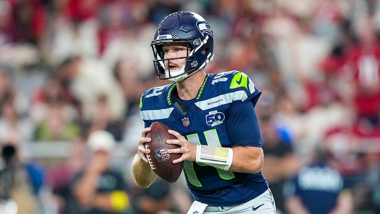 sam-darnold-seahawks-cardinals.jpg