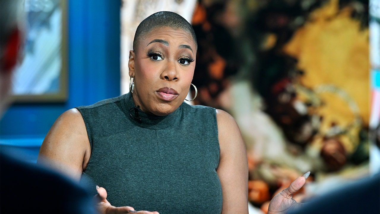 symone-sanders-townsend-mtp.jpg
