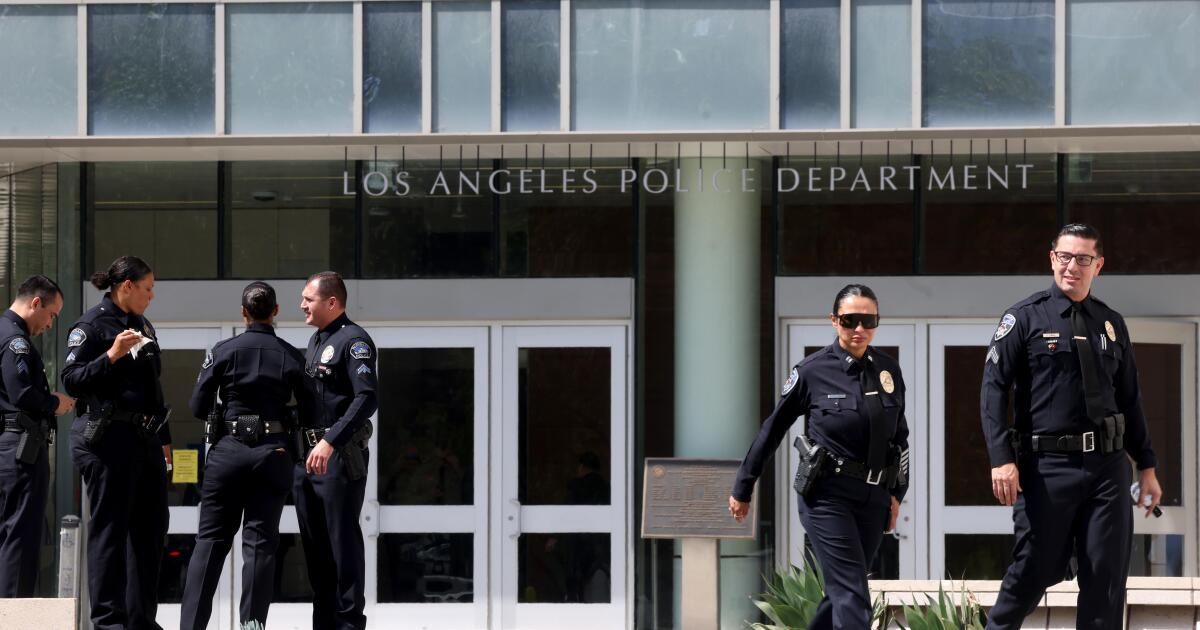 urlhttps3A2F2Fcalifornia-times-brightspot.s3.amazonaws.com2F362Fa22Ff335fe564984b1d921b0ea65.jpeg