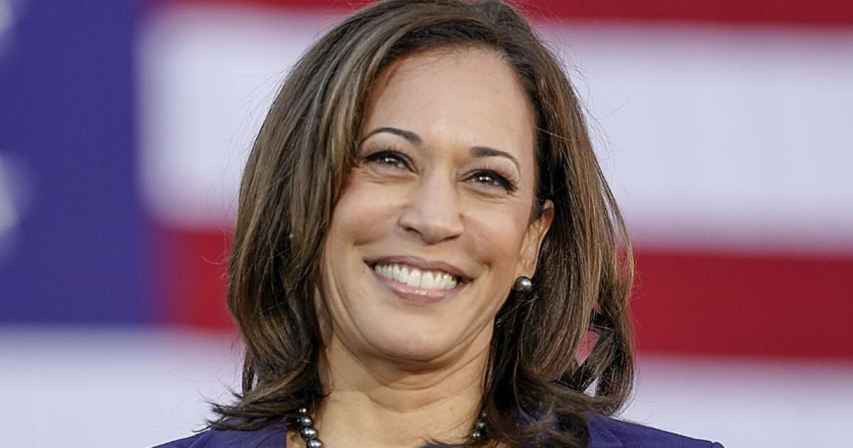 urlhttps3A2F2Fcalifornia-times-brightspot.s3.amazonaws.com2F942F292F49590eb745c89f50d392e11446532Fkamala-harris.jpg