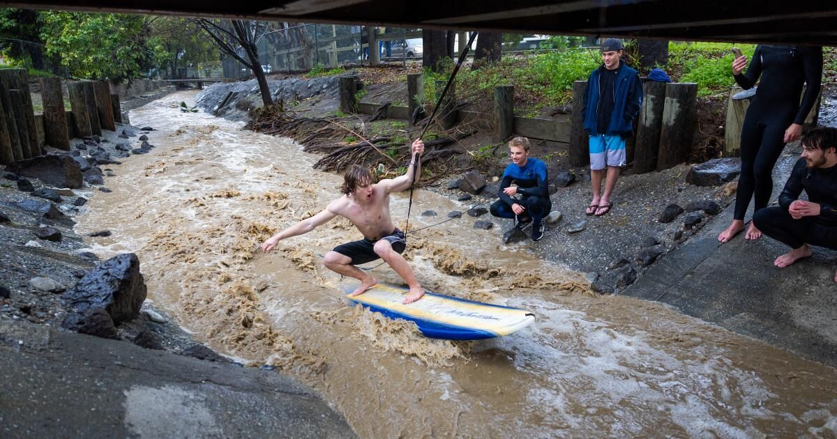 urlhttps3A2F2Fcalifornia-times-brightspot.s3.amazonaws.com2Fa22F642F913f0d8942b7bf8a7d5a3df0468f2F1407733-me-atmospheric-river-storm-20-ajs.jpg