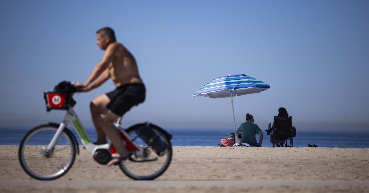 urlhttps3A2F2Fcalifornia-times-brightspot.s3.amazonaws.com2Fb72Ff92F85d7161e4b8fa19d4749b6ef.jpeg