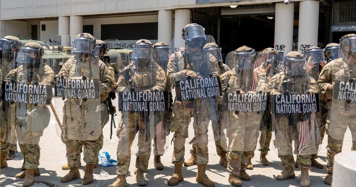 urlhttps3A2F2Fcalifornia-times-brightspot.s3.amazonaws.com2Fd12Ff12Fd85892034e1a9596f3da195d.jpeg